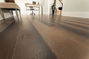 Wide_Plank_Flooring_600x400-1-300x200
